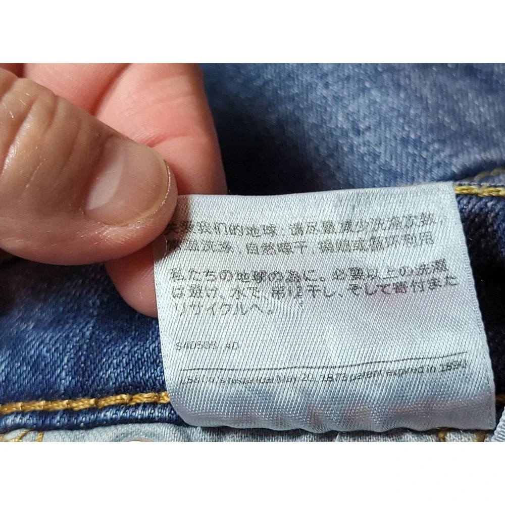 VTG Levi Mens Red Tab Mid Wash 5 Pkt Jean 70's 80's Grunge Size 46X30‎